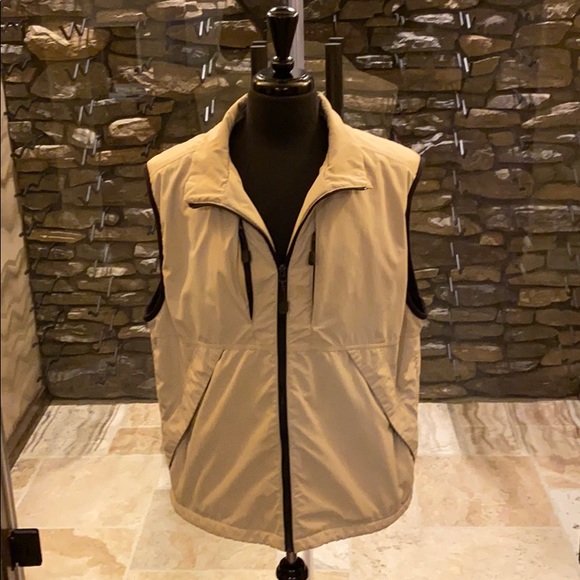 EDDIE BAUER grey golf vest in great condition! - Picture 2 of 7